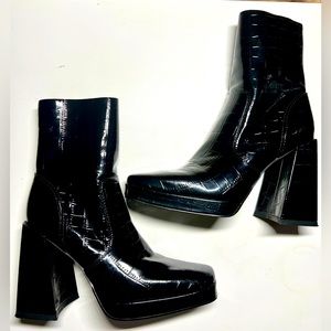 PRINCESS POLLY CHUNKY CROC PRINT BLOCK HEEL ANKLE BOOTS SIZE 5
